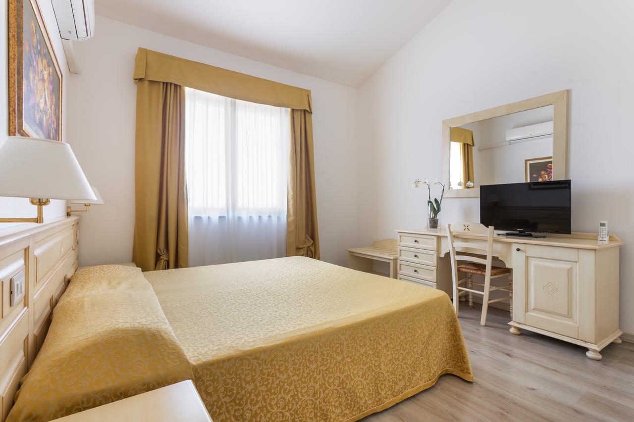 Rodia Inn Oristano Exterior foto