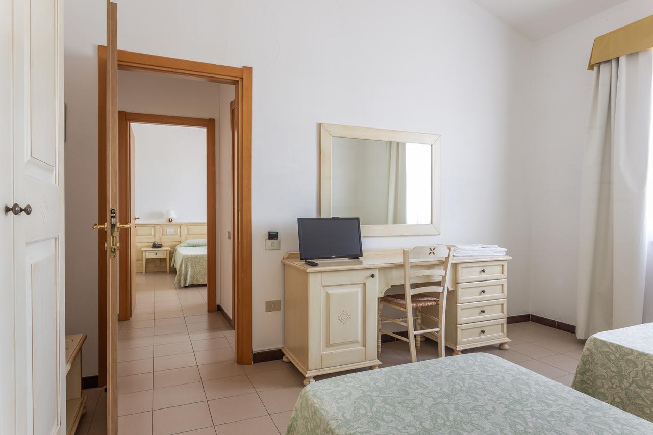 Rodia Inn Oristano Exterior foto
